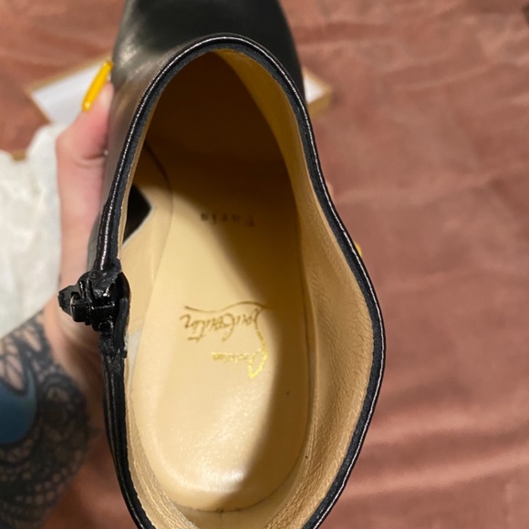 Christian Louboutin Belle Booties 85 - Picture 15 of 15